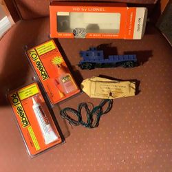 Lionel HO Caboose No. 0819 with train motor oil & grease + (4) lengths Copper wire. 