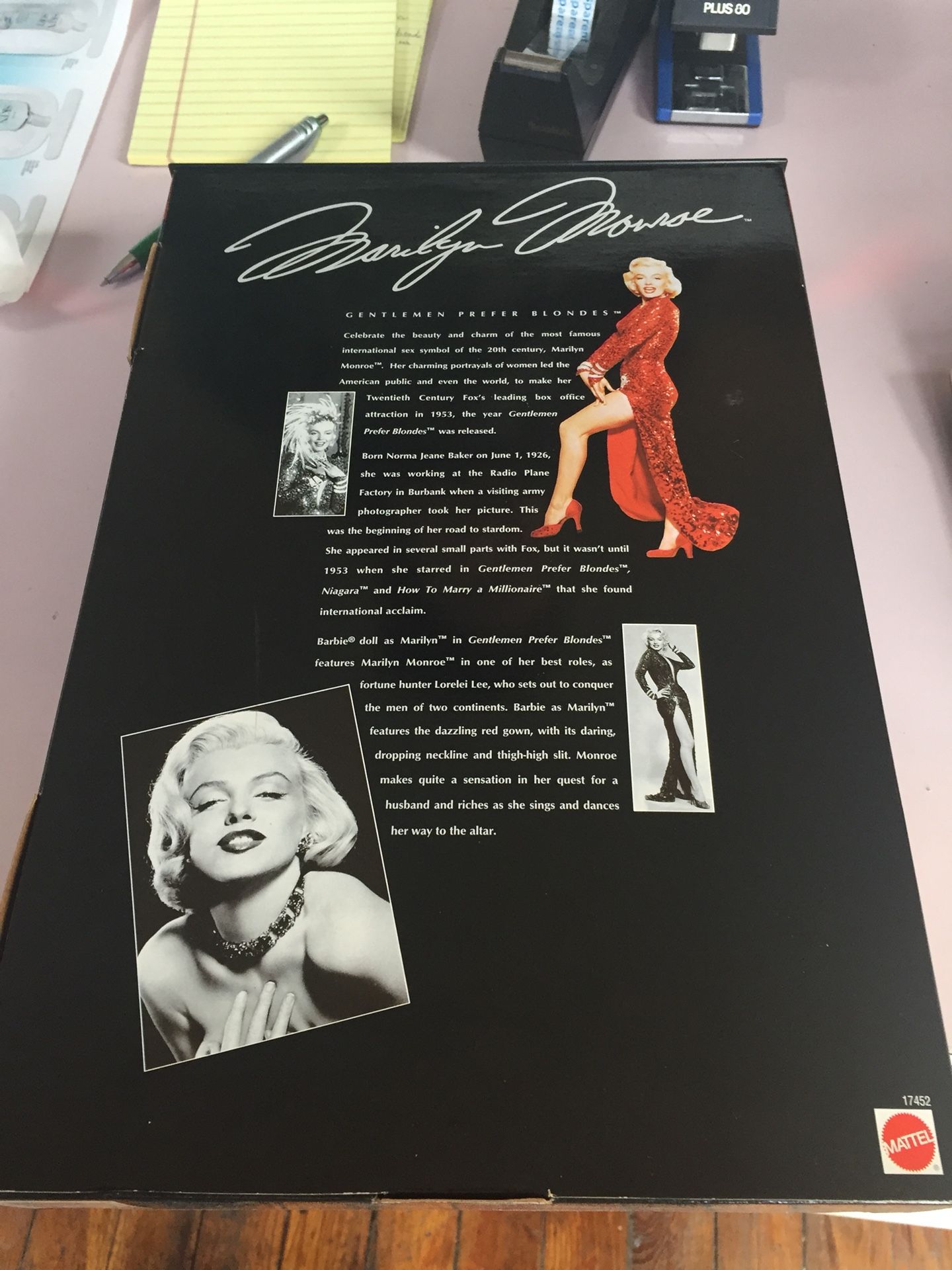 Barbie as Marilyn Hollywood Legends Collection