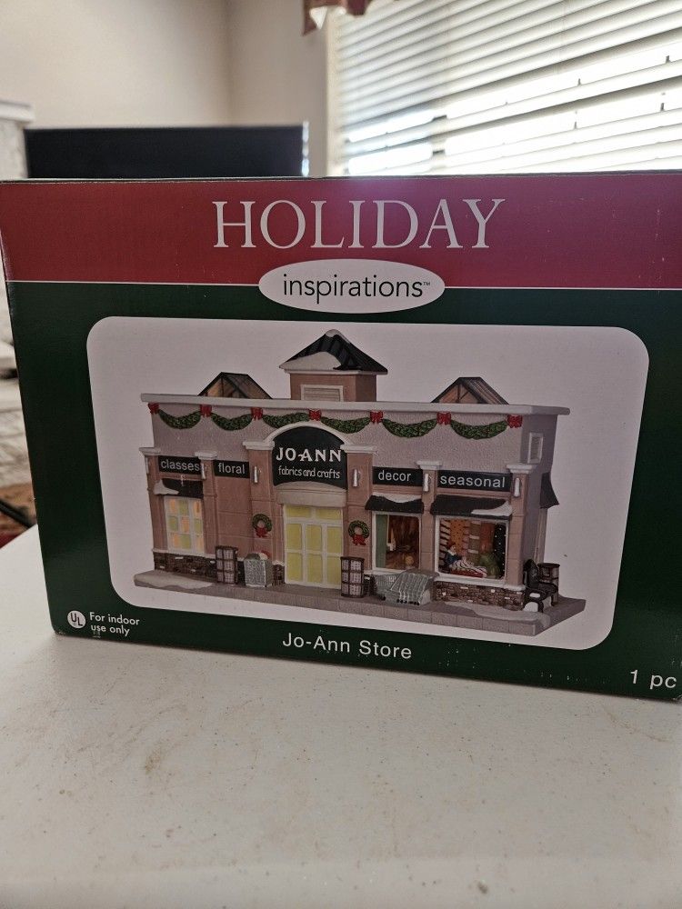 Christmas Ceramic House - "Joann Fabric And Crafts