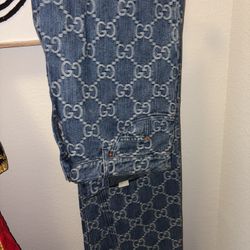 Gucci Pants / Shirt 