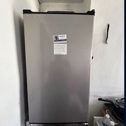 Frigadier Refrigerator 