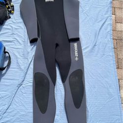 Beuchat  Diving Gear