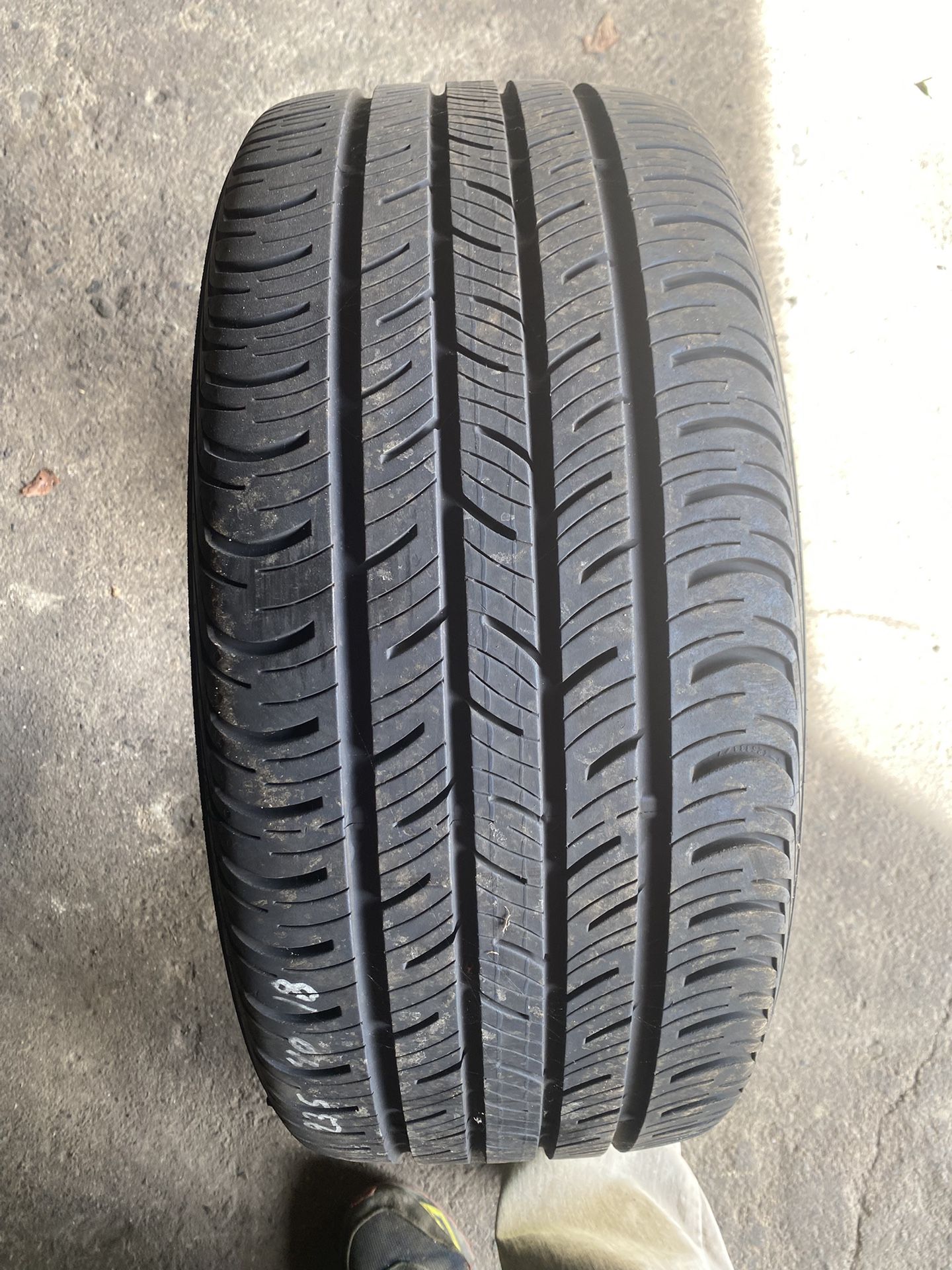 One Tire 235 40 18