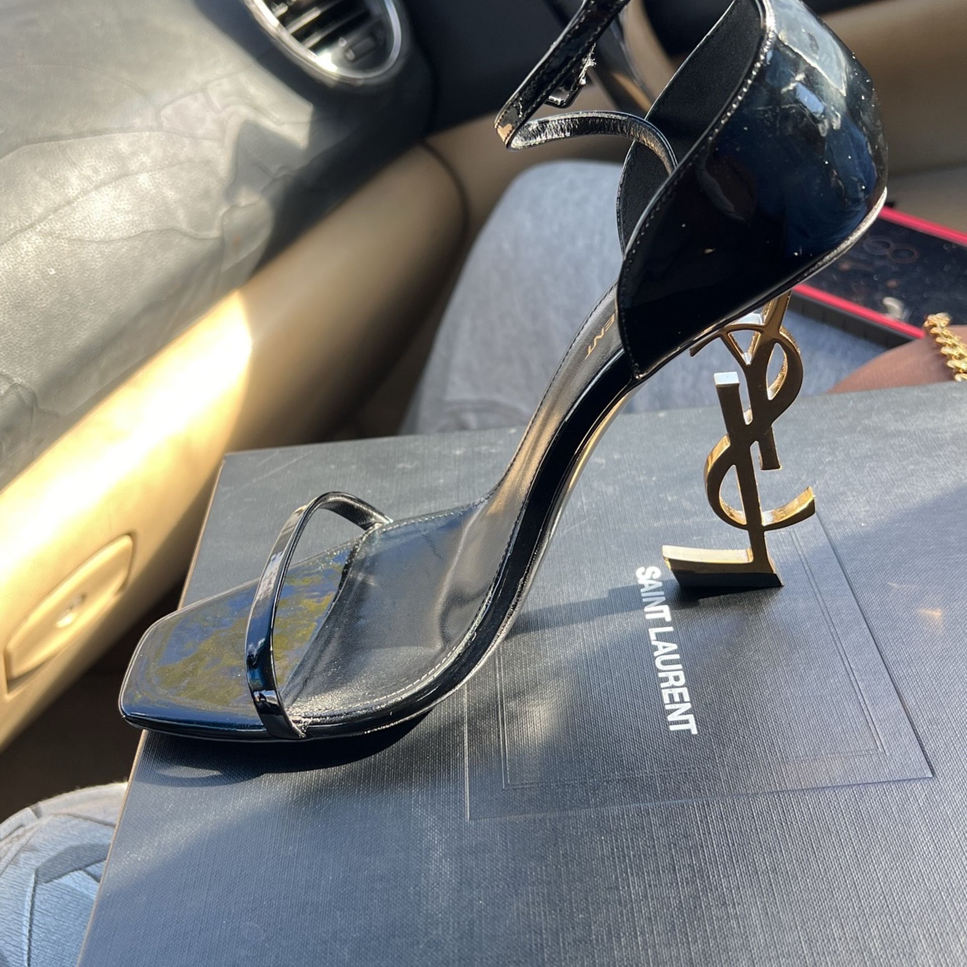 Woman Authentic YSL Heels Size 39 BLACK