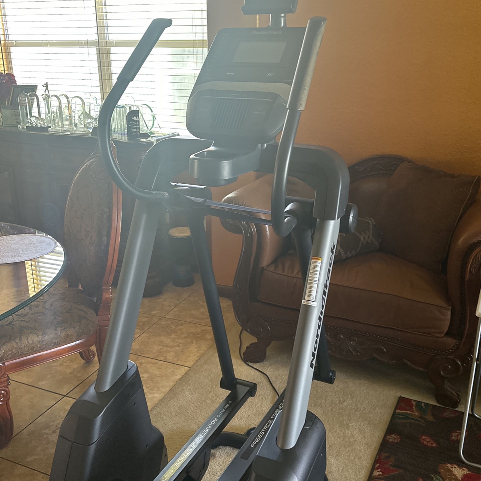 Nordic Track Elliptical Machine 