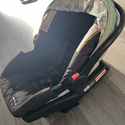 Infant Car seat 