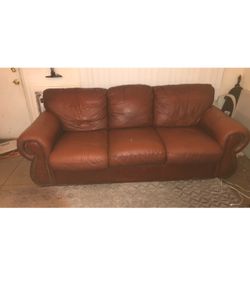 2 Free couches