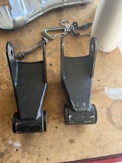 Leaf Spring Shackle