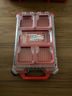 Milwaukee PACKOUT 5-Compartment Organizer – Like New – $25 CASH 🔥