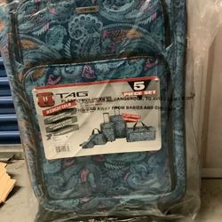 Full 5 Piece Suitcase Brand New 