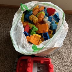 13 Gallon Bag Of Mega Blocks 