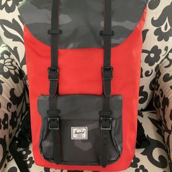 Mochila Herschel Little America 