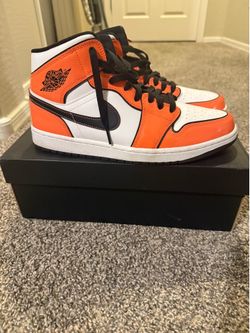 Jordan 1 mid