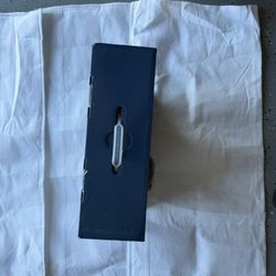 WEIGHTED BLANKET- 10 LB 60 X 80 INCHES 