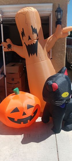 Halloween inflatable