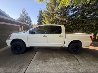Nissan Titan