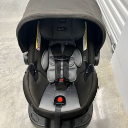 Britax B-Safe Infant Car Seat With Bases
