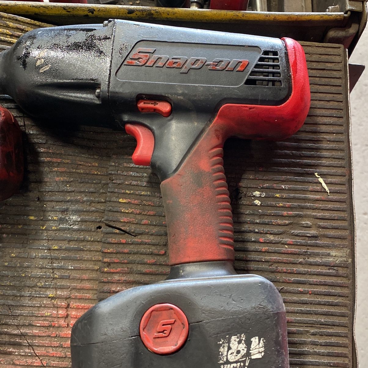 Snap on on sale ct4850 battery