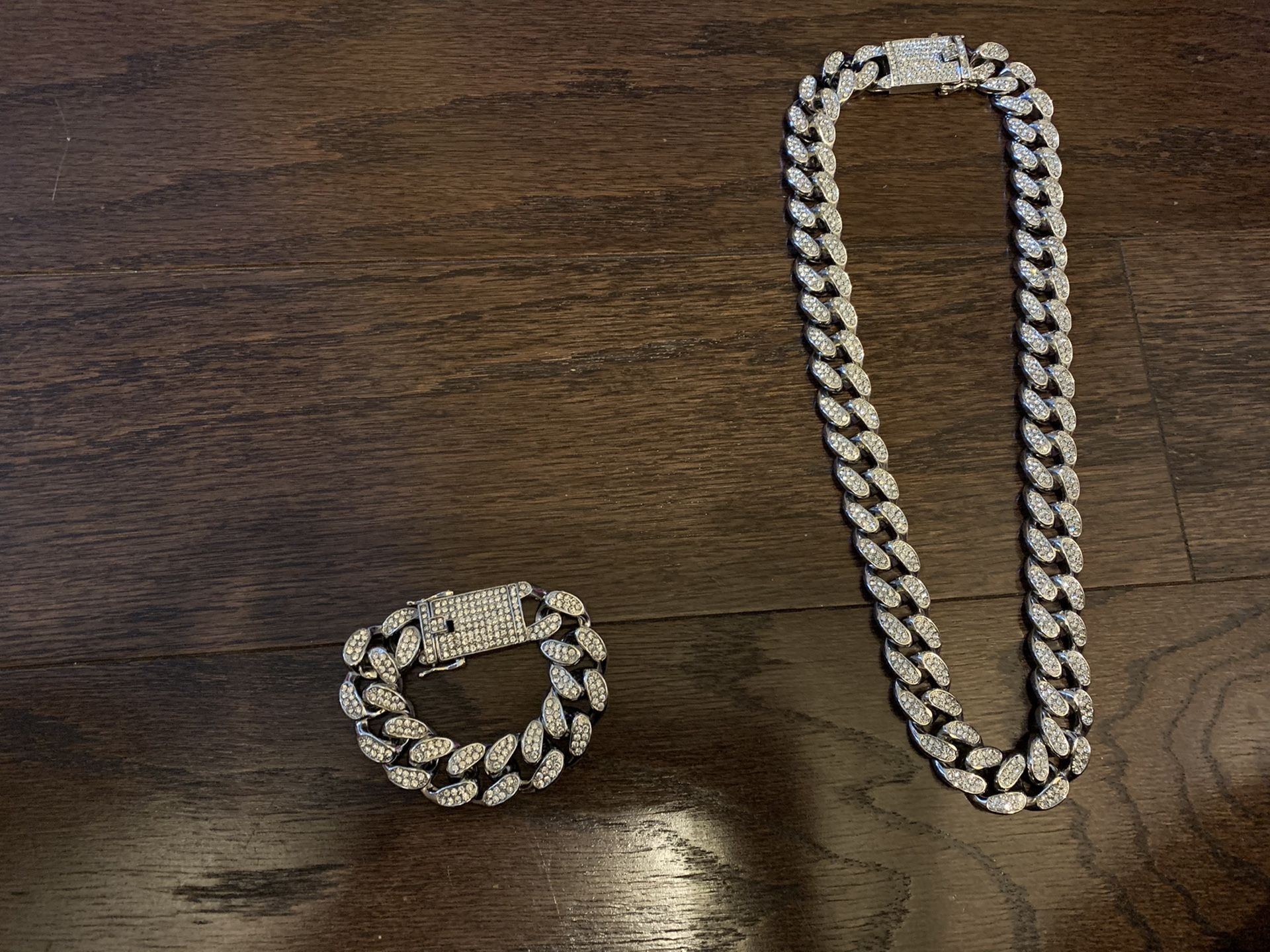 White gold Cuban link chain and bracelet