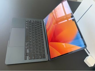 MacBook Air M2