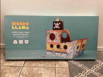 Brand New Mondo Llama Color-Your-Own Pirate Ship Kit