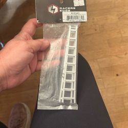 1/10 Scaler Aluminum Step Ladder (150mm)