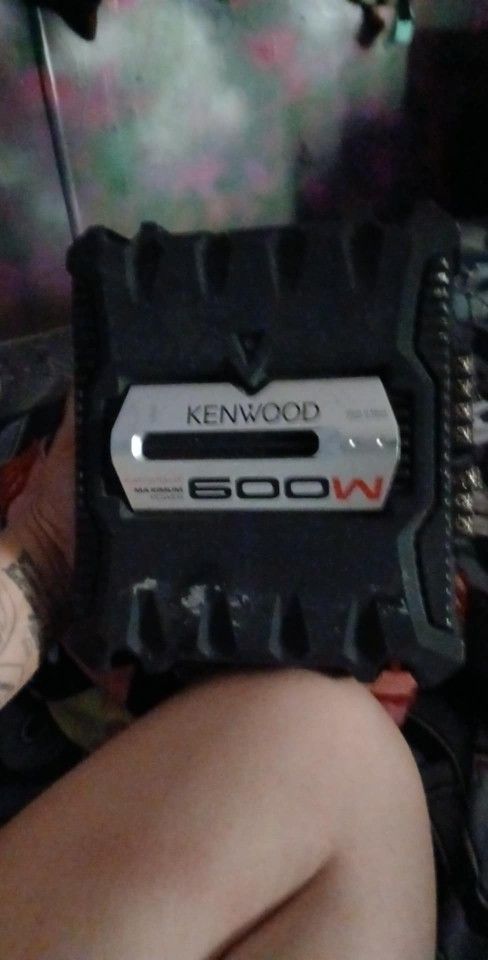 Kenwood 600w Amp