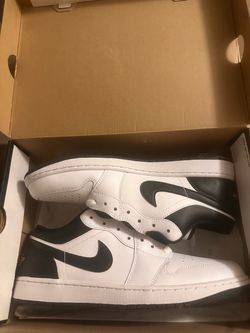 Air Jordan 1 Low White Black Sneakers