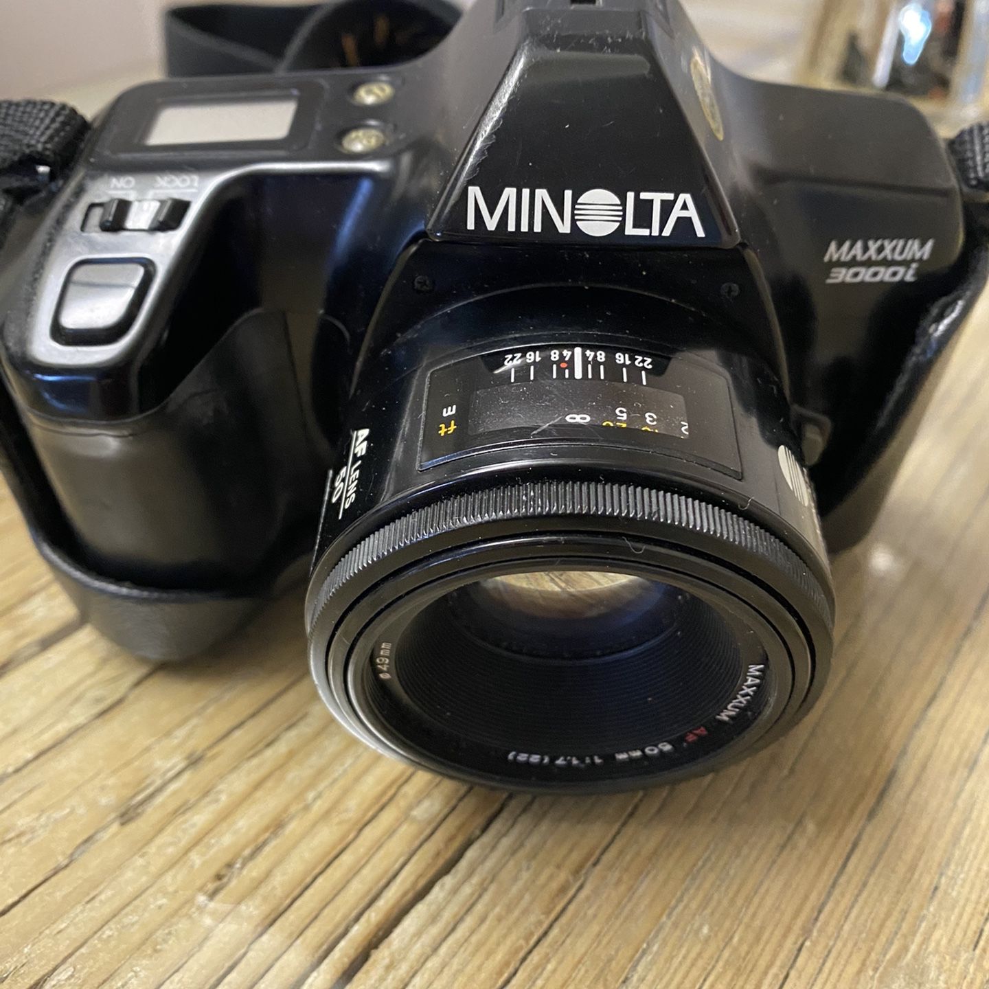 Minolta Maxxum 3000i With 50mm Lens