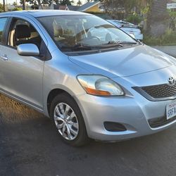 2011 Toyota Yaris
