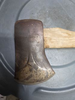Vintage axe