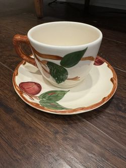 Apple Pattern Teacups & Saucers