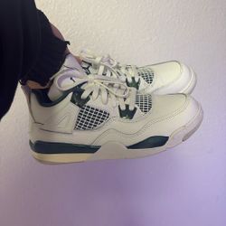 2Y Retro 4 Jordans