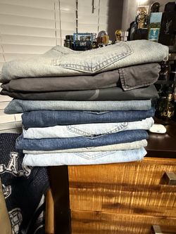 Jeans and Pants (description)