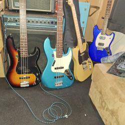 Electric Guitar And Bass Technician 