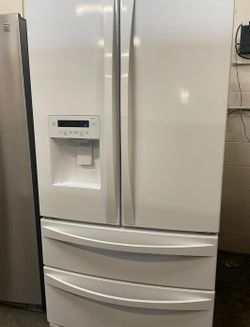 Samsung French Door White Refrigerator
