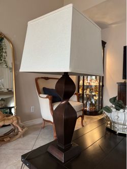 Table lamp