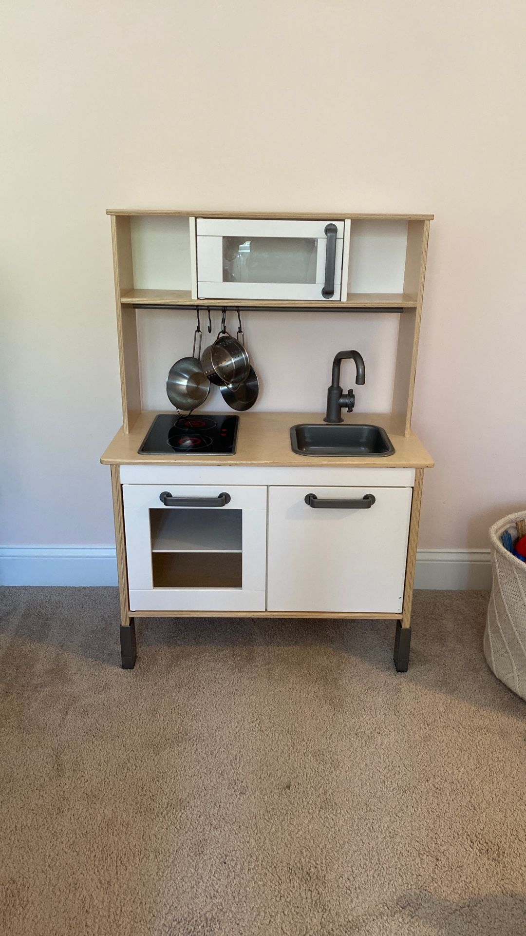 Ikea Play Kitchen - Perfect Condition With Kitchen Set