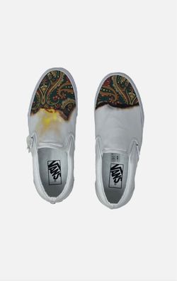 Vans Classic Slip On Big Reveal White Paisley Men's 11