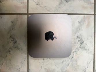 2018 Mac Mini - Magic Keyboard & Mouse Included