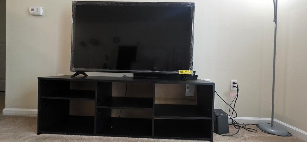 65" TV Table