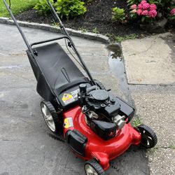Cheap Gas Powered Lawn Mower With Bag RUNS AND CUTS 