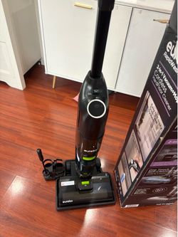 Wet/dry vacuum mop.