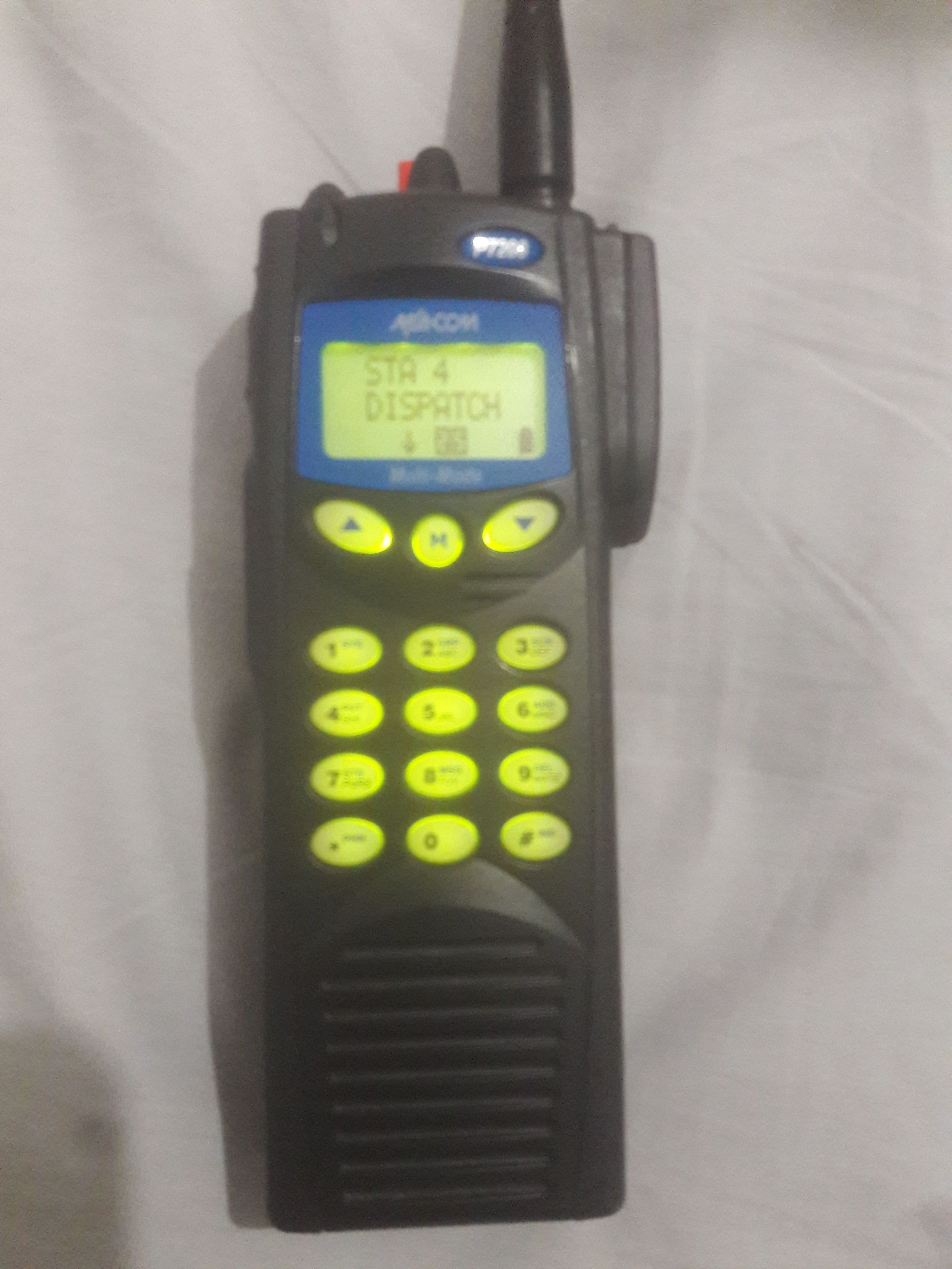 Harris p7200 police radio scanner for sale