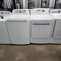 Lg Kenmore Large Capacity Washer Dryer Set 