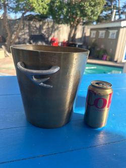 Vintage Heavy Metal Wine Champagne Ice Bucket