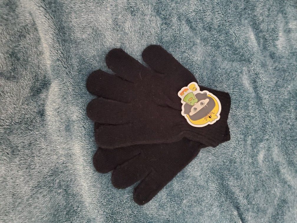 Black Gloves