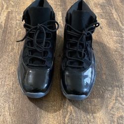 Air Jordan 11 Retro 'Cap and Gown' , All black, Size 9