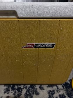 1977 vintage Coleman cooler.