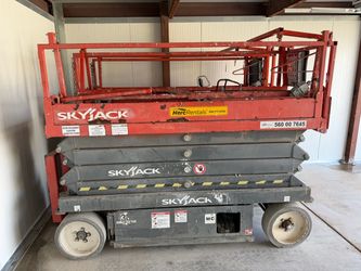 SkyJack Scissor Lift 26ft